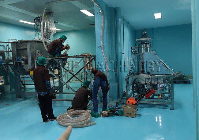 bag dumping station with vibrating screen