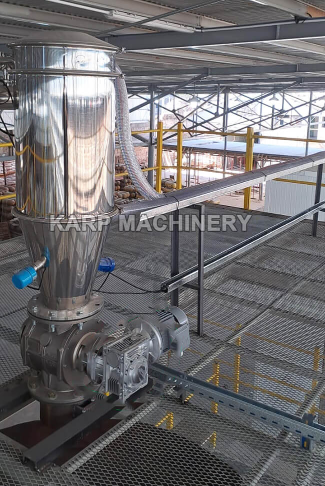 Vacuum conveyor at customer site